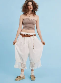 Lace-ankle bloomer pant