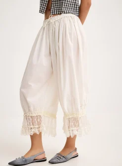 Lace-ankle bloomer pant