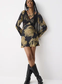 Lace cutouts paisley pattern short dress