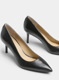 Lanette leather pumps