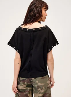 Large eyelets off-the-shoulder T-shirt