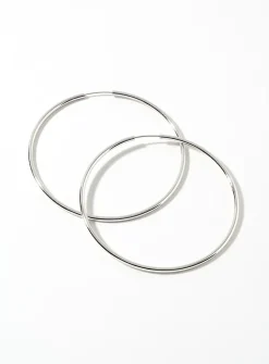Large minimalist hoops
