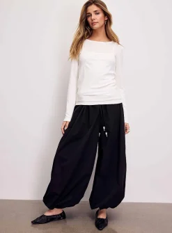 Layered cami long-sleeve T-shirt