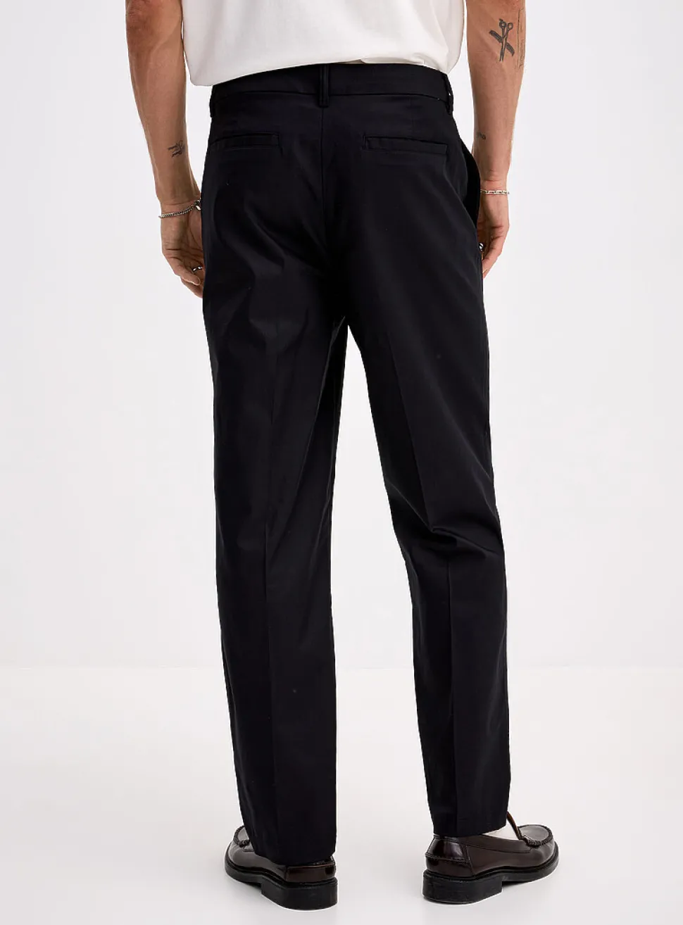 Lightweight weave pant
