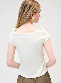 Loops and lace off-shoulder T-shirt