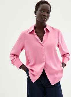 Loose fluid satin shirt