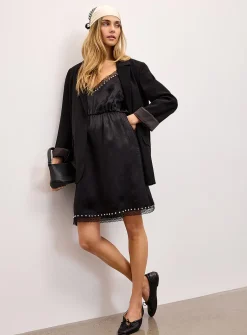 Loose fluid single-button blazer