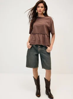 Loose ruffle tee