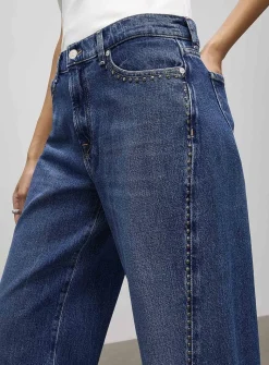 Lotta studded jean