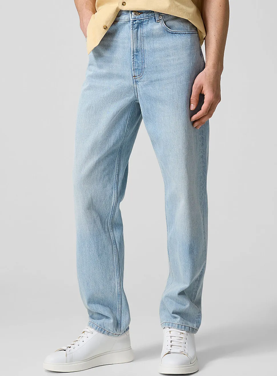 Martin pale blue jeans