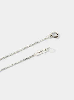 Medallion pendant necklace
