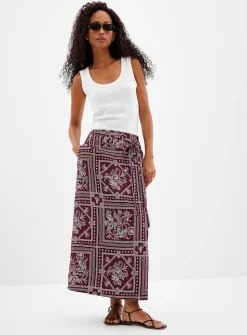 Merlot ceramic-print wrap skirt