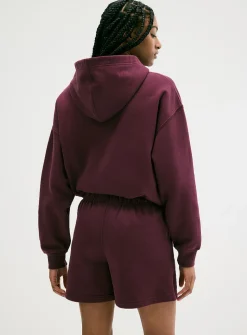 Mid-thigh fleece short
