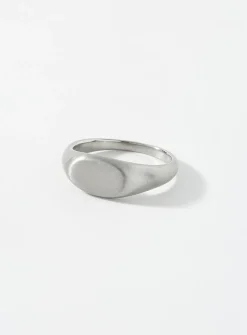 Minimalist signet ring