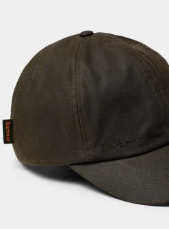 Minimalist waxed-cotton cap