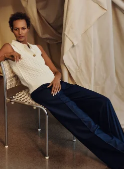 Moderne belted pintuck seam pant