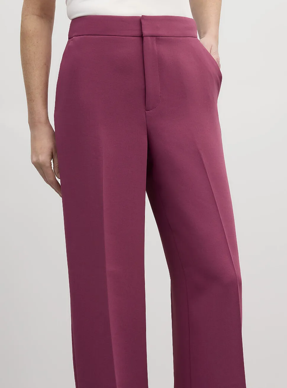 Moderne textured crepe pant