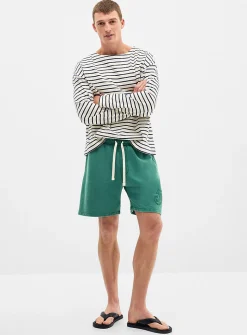 Muted colour terry-lined short
