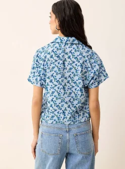 Notched collar boxy-fit blouse