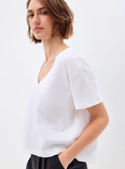 100% organic cotton boxy V-neck T-shirt