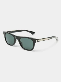Oval sunglasses