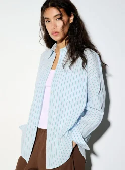 Oversized striped shirt