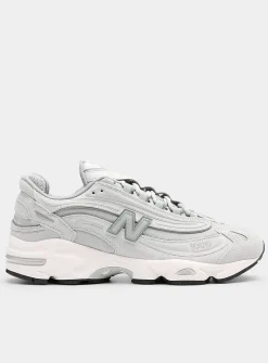 Pastel suede 1000 sneaker