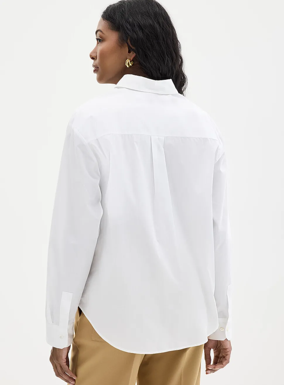 Patch pocket loose poplin shirt
