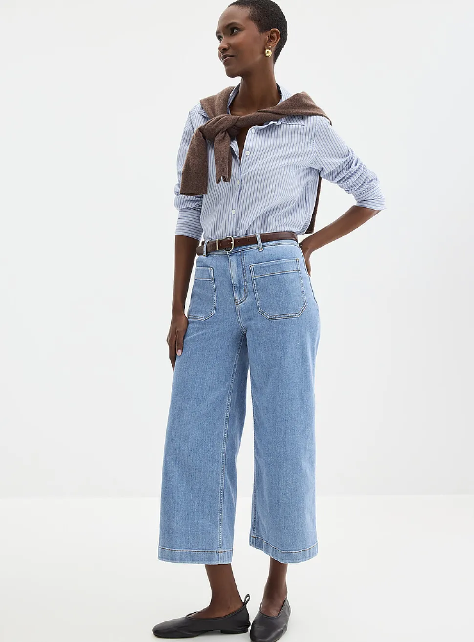 Patch-pocket stretch jean
