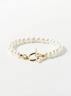 Pearly bead bracelet