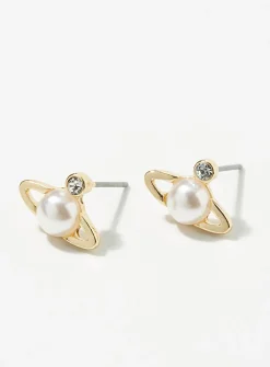 Pearly planet earrings