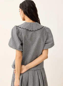 Peter Pan collar balloon-sleeve seersucker blouse