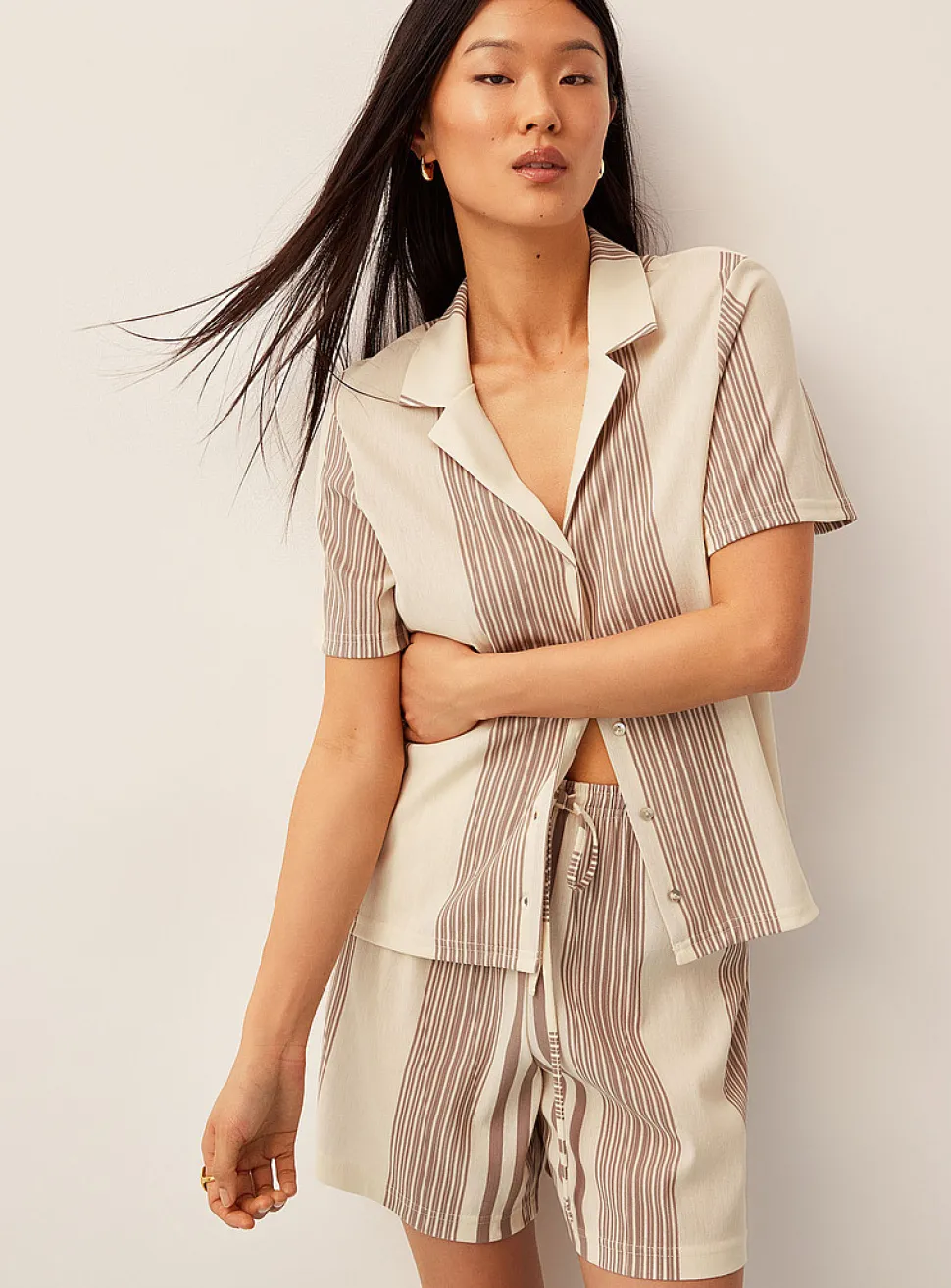 Piqué knit notched collar boxy-fit blouse