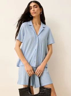 Piqué knit notched collar boxy-fit blouse
