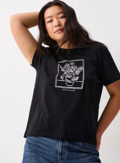 Printed tee