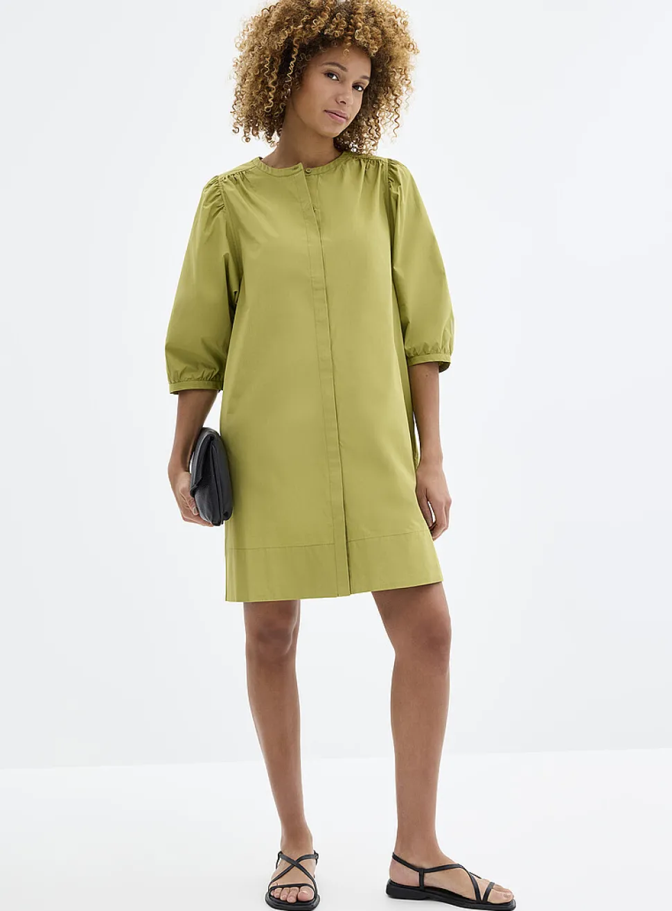 Puff-sleeve loose poplin dress