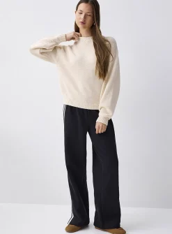 Puff-sleeve thick knit sweater
