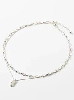 Rectangular pendant double-row necklace