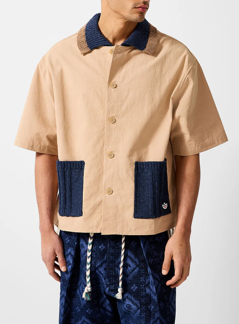 Refined Utility knit collar and pockets shirt