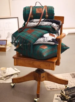 100% responsible 1840 wool throw