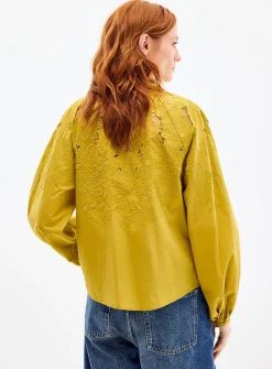 Richelieu embroidery stand-collar blouse