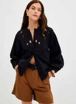 Richelieu embroidery stand-collar blouse