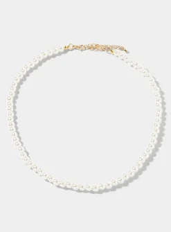 Round pearl necklace