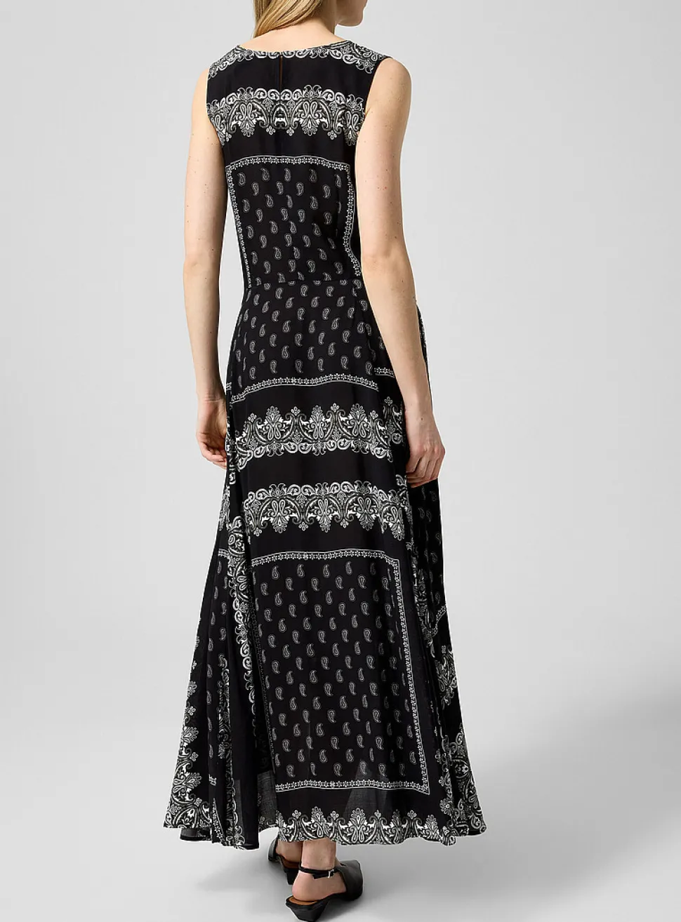 Satiny paisley drawstring dress