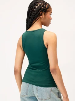 Scoop-neck slim-fit tank