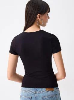 Second skin high neckline T-shirt