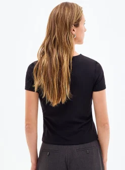 Second-skin short-sleeve crew-neck T-shirt