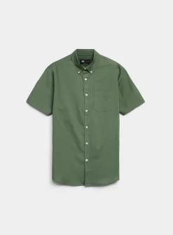 Short-sleeve solid shirt