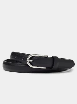 Silver D-buckle textured leather belt