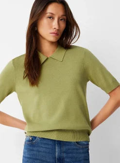 Sleek fine-knit polo